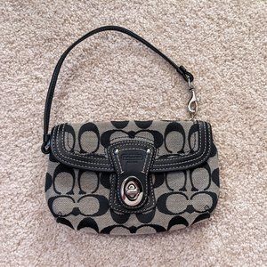 Coach Logo Wristlet Black